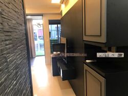 Suites 28 (D14), Apartment #477562611